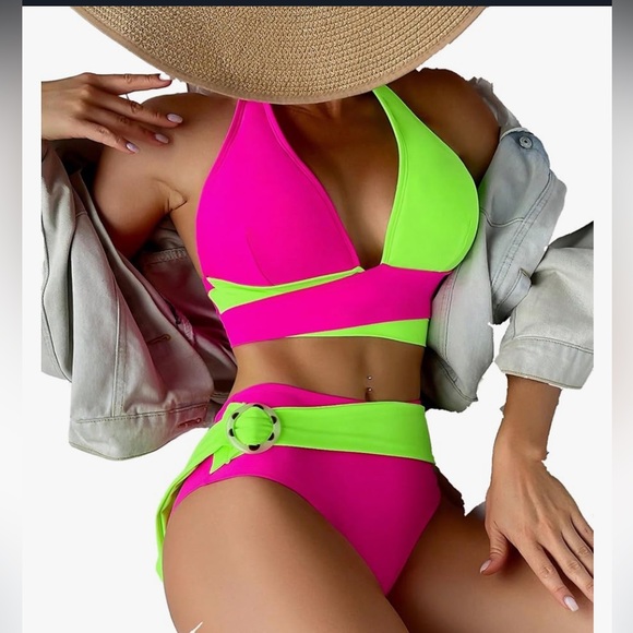 Two Piece Two Tone Bathingsuit - Picture 1 of 3